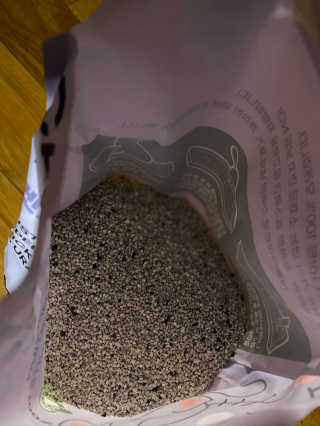 겟플렉스 켓플렉스 캣츠룸BS-1 고양이모래 4kg — 4.5점을 준 리뷰어가 2020년 12월 올린 사용 사진