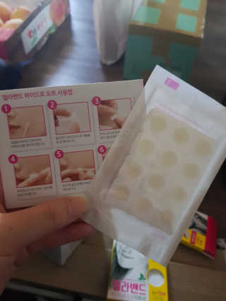 엘라밴드 하이드로 도트 스팟패치 12mm, 티트리 — 5점을 준 리뷰어가 2020년 8월 올린 사용 사진