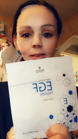 트리티스 [Treatis] Facial Sheet Mask — 5점을 준 리뷰어가 2020년 12월 올린 사용 사진