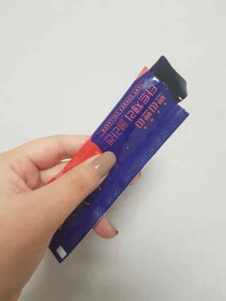 서울약사신협_쁘띠쁘띠타트체리콜라겐_20g x 14포 — 3.5점을 준 리뷰어가 2020년 12월 올린 사용 사진