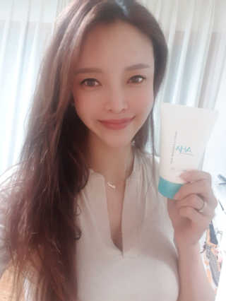 BCL AHA 광채케어 클렌징폼  아크네 120g — 5점을 준 리뷰어가 2020년 9월 올린 사용 사진