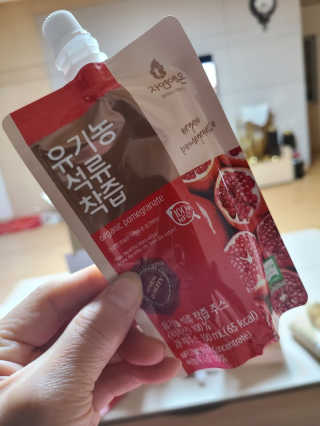 자연에온 유기농 석류 착즙 100mL 10개입 2BOX — 5점을 준 리뷰어가 2020년 11월 올린 사용 사진