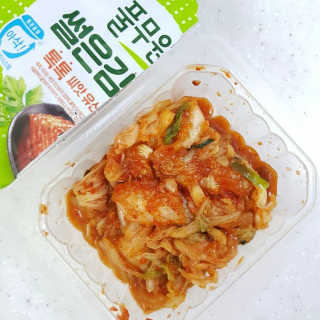 [풀무원] 들기름 볶음김치, 톡톡 김치, 깔끔한 김치 — 5점을 준 리뷰어가 2020년 6월 올린 사용 사진