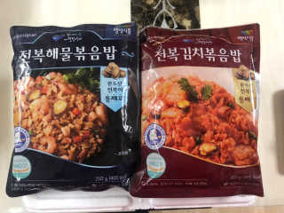 바다는다웰빙이다 전복해물볶음밥/전복김치볶음밥 250g-4봉지 — 5점을 준 리뷰어가 2020년 11월 올린 사용 사진