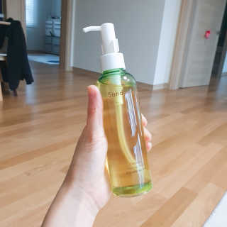 스킨큐어 산다화 순한 클렌징 동백 오일 200ml — 5점을 준 리뷰어가 2020년 5월 올린 사용 사진