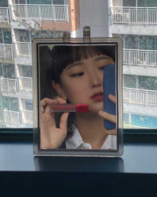 [블랙루즈] 에어 핏 벨벳틴트 시즌1 7종 중 택1+랜덤1 — 5점을 준 리뷰어가 2020년 9월 올린 사용 사진