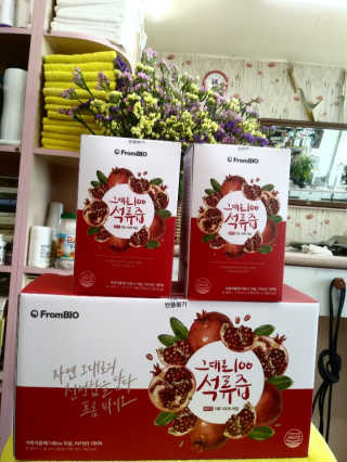 프롬바이오 오직 석류만 [그대로100 석류즙] 하루 1포로 건강하게 — 5점을 준 리뷰어가 2020년 4월 올린 사용 사진