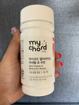 JW중외제약 마이코드 멀티비타민미네랄 포 우먼 — 4.5점을 준 리뷰어가 2020년 9월 올린 사용 사진