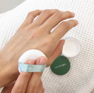 본다움 빠이빠이 세범 파우더 — 5점을 준 리뷰어가 2020년 7월 올린 사용 사진
