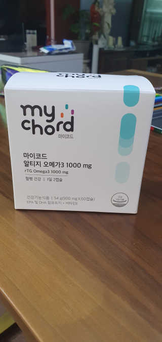 JW중외제약 마이코드 알티지 오메가3 1000 mg — 3점을 준 리뷰어가 2020년 8월 올린 사용 사진