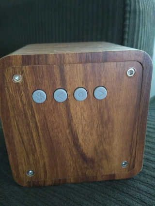 SEVIZ MINI10W 레트로 블루투스 스피커 — 5점을 준 리뷰어가 2020년 8월 올린 사용 사진