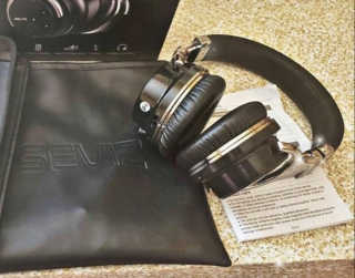 SEVIZ Bluetooth Headphones 10 3color — 5점을 준 리뷰어가 2020년 11월 올린 사용 사진
