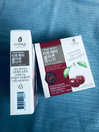 자연에온 가득담은 몽모랑시 타트체리 콜라겐 젤리스틱 — 5점을 준 리뷰어가 2020년 12월 올린 사용 사진