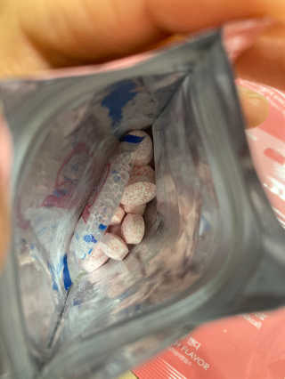입 냄새 완화에 도움을 주는 에티켓 캔디 복숭아맛 앳캔디 — 5점을 준 리뷰어가 2020년 12월 올린 사용 사진
