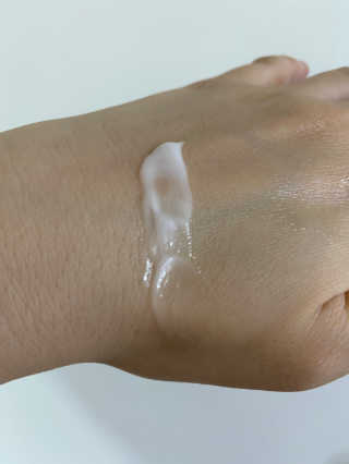 스와니코코 펩타이드 아이크림 튜브형 20ml — 5점을 준 리뷰어가 2020년 9월 올린 사용 사진