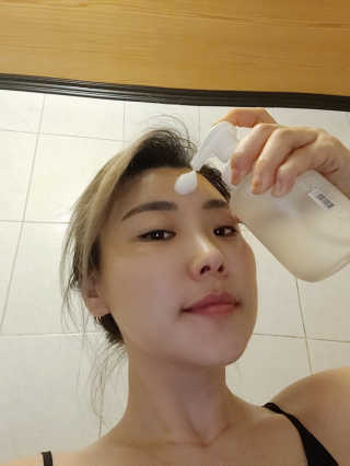 Purebble [퓨어블] 포밍 페이스워시 2종 — 5점을 준 리뷰어가 2020년 8월 올린 사용 사진