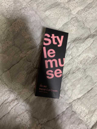 ATS스타일 뮤즈 ATS 스타일 뮤즈 리페어 컬 크림 50ml X 2EA — 4점을 준 리뷰어가 2020년 10월 올린 사용 사진