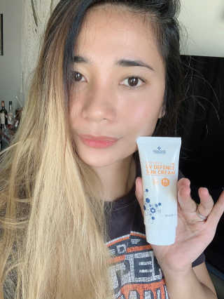 트리티스 US [TREATIS] UV Defence Sun Cream PA+++ / SPF50+ — 5점을 준 리뷰어가 2020년 10월 올린 사용 사진