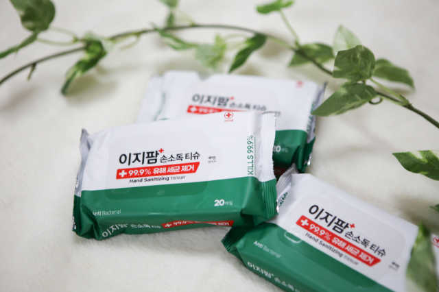 의약외품 이지팜 손소독 티슈 리뷰 사진