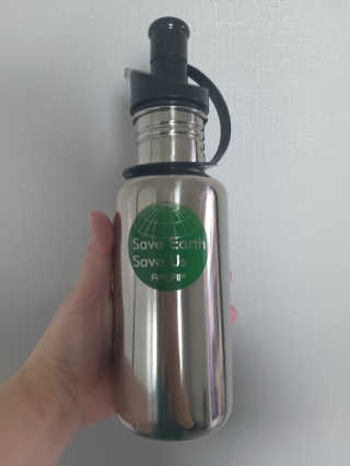 비타맘 지구를 지키는 리퓨리 정수물병 - 플라스틱 남용 예방 — 5점을 준 리뷰어가 2020년 5월 올린 사용 사진