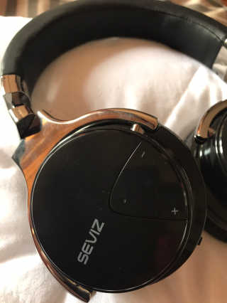 SEVIZ Bluetooth Headphones 10 3color — 5점을 준 리뷰어가 2020년 6월 올린 사용 사진
