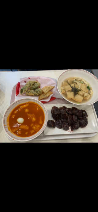 죠스떡볶이 [죠스푸드] 짜빠떡볶이+떡또그+범벅만두 신메뉴 3종 — 4점을 준 리뷰어가 2020년 5월 올린 사용 사진