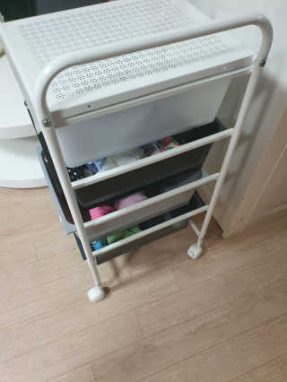 바네스데코 DIY 다용도 이동식 4단 수납 트롤리 서랍장 — 5점을 준 리뷰어가 2020년 7월 올린 사용 사진