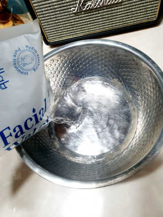 [설랩] 클렌징워터 세안수 500ml x 6팩 — 4점을 준 리뷰어가 2020년 9월 올린 사용 사진