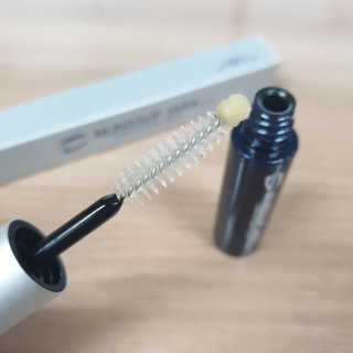 닥터존스킨 눈썹자라 — 5점을 준 리뷰어가 2020년 8월 올린 사용 사진