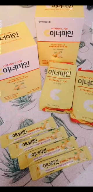 이너미인 VITAMIN-C 700 — 5점을 준 리뷰어가 2020년 9월 올린 사용 사진