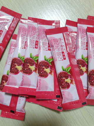 헬스업_쁘띠쁘띠석류콜라겐젤리_20g x 14포 — 5점을 준 리뷰어가 2020년 11월 올린 사용 사진