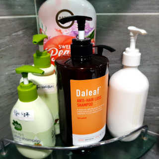 달리프 진저 베러 퍼퓸 탈모 완화 샴푸 1000ml 향 3종 — 4.5점을 준 리뷰어가 2020년 5월 올린 사용 사진