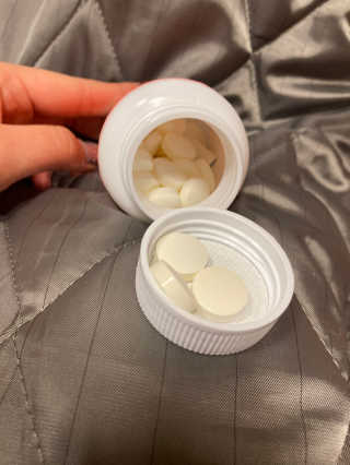 서울약사신협_비타민C플러스_1,200mg x 60정 — 5점을 준 리뷰어가 2020년 11월 올린 사용 사진