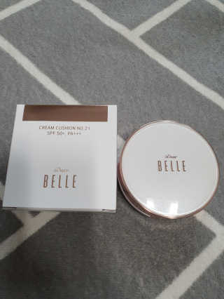디어벨르 크림쿠션 DEAR BELLE CREAM COUSION — 5점을 준 리뷰어가 2020년 9월 올린 사용 사진