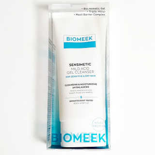 바이오믹 BIOMEEK SENSIMETIC MILD ACID CLEANSER — 3점을 준 리뷰어가 2020년 8월 올린 사용 사진
