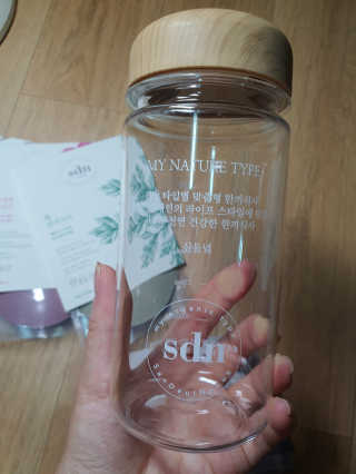 산들녘 한끼식사 스타터 패키지-둥근마/아로니아/쑥+전용보틀 — 5점을 준 리뷰어가 2020년 6월 올린 사용 사진