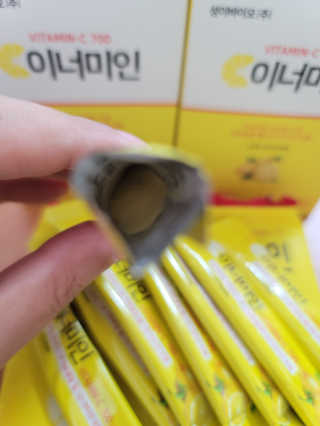 이너미인 VITAMIN-C 700 — 5점을 준 리뷰어가 2020년 10월 올린 사용 사진