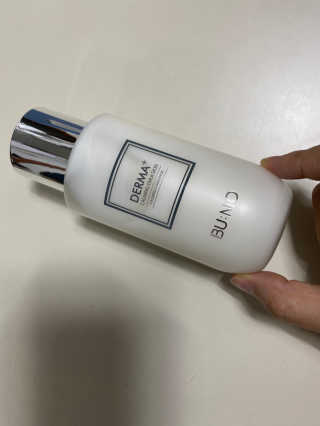 뷰니오 더마플러스 카밍 에멀전200ml — 5점을 준 리뷰어가 2020년 12월 올린 사용 사진