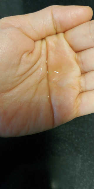 코에나샴푸 자연유래 식물성 코에나 샴푸 50ml — 4.5점을 준 리뷰어가 2020년 4월 올린 사용 사진