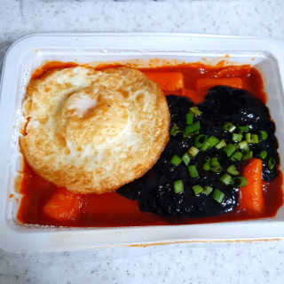 죠스떡볶이 [죠스푸드] 짜빠떡볶이+떡또그+범벅만두 신메뉴 3종 — 4점을 준 리뷰어가 2020년 4월 올린 사용 사진