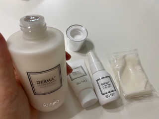 뷰니오 더마플러스 카밍 에멀전200ml — 5점을 준 리뷰어가 2020년 12월 올린 사용 사진