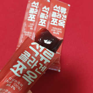 조은약초 석류콜라겐 석류즙 석류쪼옥 젤리 스틱 15포 x 20g — 5점을 준 리뷰어가 2020년 7월 올린 사용 사진