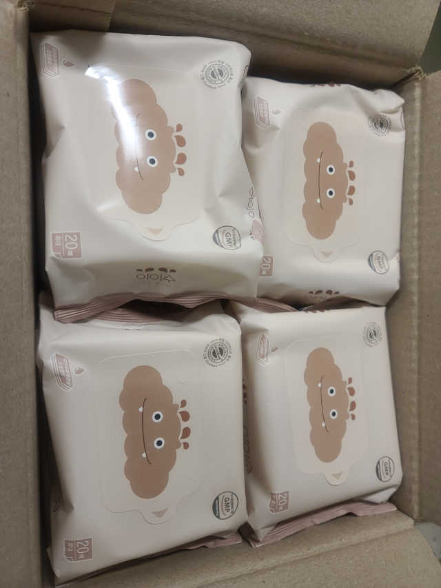아이수 브론 몬스터 휴대용 아기 물티슈 리뷰 사진