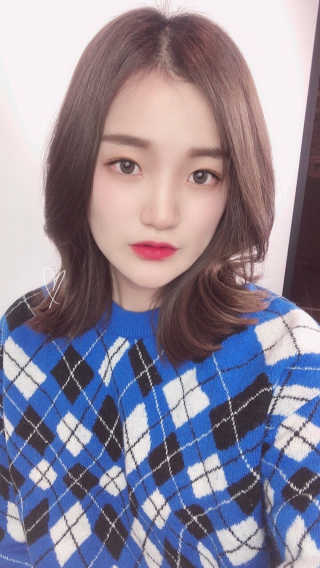 [헤어더뷰] 염색, 컷, 클리닉 중 택1 — 5점을 준 리뷰어가 2020년 4월 올린 사용 사진