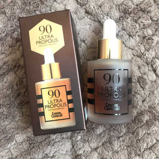자민경 크레마카라콜 울트라 90 프로폴리스 앰플 — 5점을 준 리뷰어가 2020년 12월 올린 사용 사진