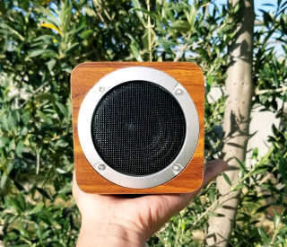 SEVIZ MINI10W 레트로 블루투스 스피커 — 5점을 준 리뷰어가 2020년 9월 올린 사용 사진