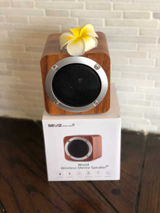 SEVIZ MINI10W 레트로 블루투스 스피커 — 5점을 준 리뷰어가 2020년 8월 올린 사용 사진