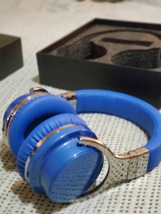 SEVIZ Bluetooth Headphones 10 3color — 5점을 준 리뷰어가 2020년 5월 올린 사용 사진