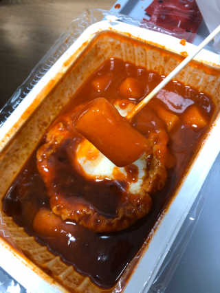 죠스떡볶이 [죠스푸드] 짜빠떡볶이+떡또그+범벅만두 신메뉴 3종 — 4점을 준 리뷰어가 2020년 4월 올린 사용 사진