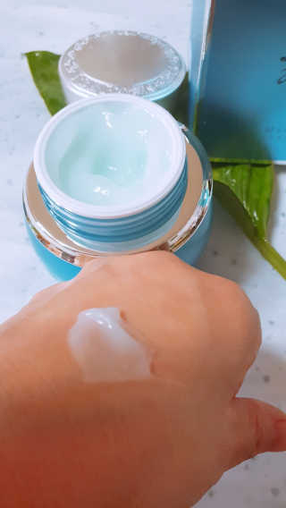 네이처컬렉션 수려한 효비담 수분샘 크림 75ml — 5점을 준 리뷰어가 2020년 5월 올린 사용 사진